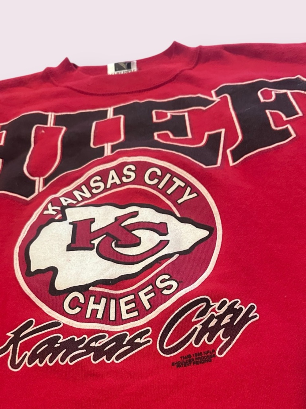 Vintage 90's Kansas City Chiefs Sweatshirt Cutoff With Large Logo Size L/XL - Picture 4 of 14